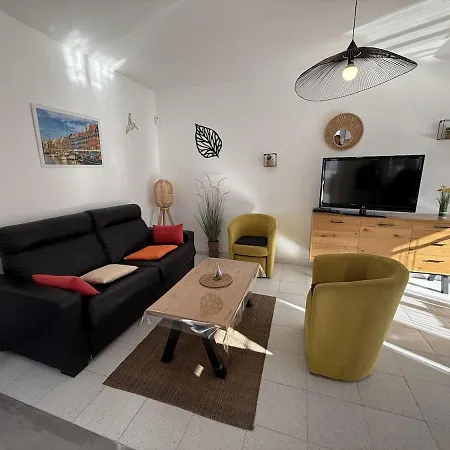 Awaydays - Casa Con Piscina Villa Empuriabrava